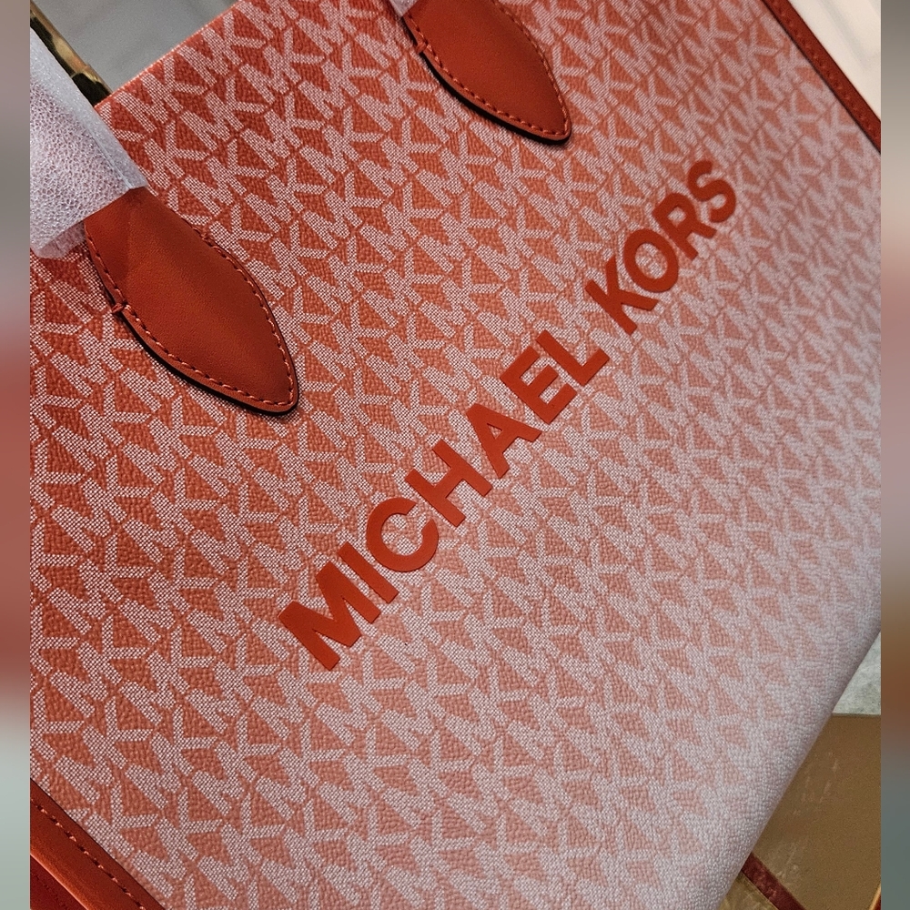 Michael Kors Mirella Ombre Coral and White Tote/Crossbody Bag NWT - Picture 8 of 16